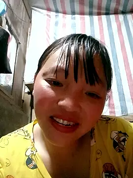 Snapshot of Minkine022 chatting on January 17, 2026, 6:06 am Minkine022 online show from January 17, 2026, 6:06 am