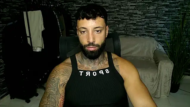 MasculineGuy99 online show from July 6, 2026, 4:09 pm
