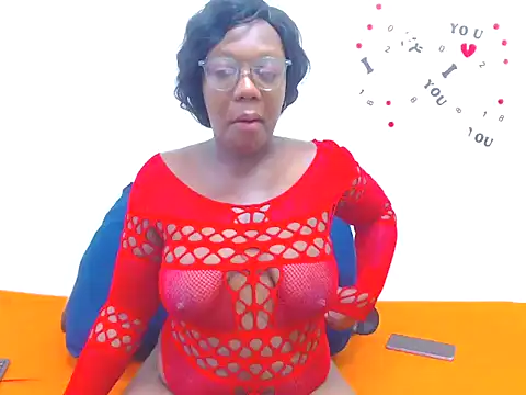 BrownSkinGirl00 online show from October 30, 2025, 4:33 am