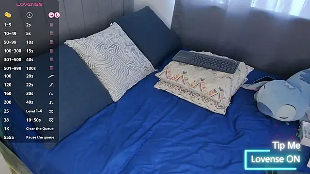 Snapshot of JARETHH chatting on November 13, 2025, 3:27 pm JARETHH online show from November 13, 2025, 3:27 pm