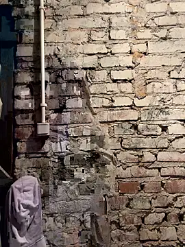 pleasedontpressaredburton online show from October 18, 2025, 10:56 pm