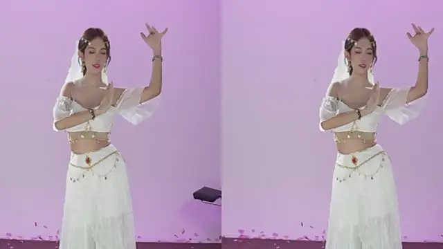 sweetgirls666 online show from October 7, 2025, 12:17 pm