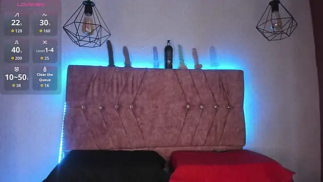 Snapshot of Mia_lopez_1 chatting on November 5, 2025, 11:35 am Mia lopez 1 online show from November 5, 2025, 11:35 am