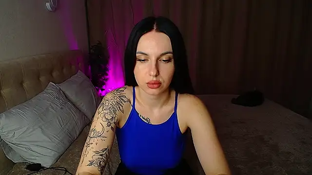 Poison inyour Mind   online show from October 25, 2025, 7:03 pm