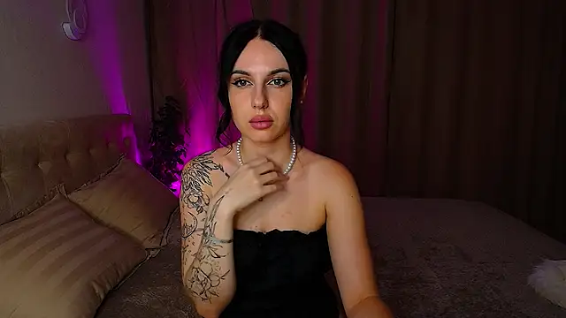 Snapshot of Poison_inyour_Mind__ chatting on October 5, 2025, 3:47 pm Poison inyour Mind online show from October 5, 2025, 3:47 pm