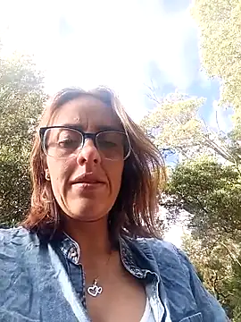 Jade 1-9 online show from October 11, 2025, 1:12 pm