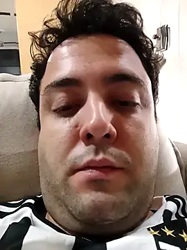 Snapshot of vitinhobb2 chatting on November 4, 2025, 3:27 pm vitinhobb2 online show from November 4, 2025, 3:27 pm