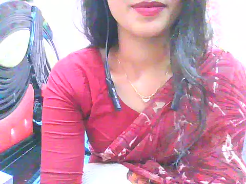 Snapshot of night_queeen7 chatting on November 10, 2025, 8:25 pm night queeen7 online show from November 10, 2025, 8:25 pm