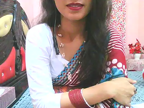 Snapshot of night_queeen7 chatting on November 11, 2025, 6:58 pm night queeen7 online show from November 11, 2025, 6:58 pm