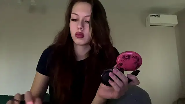 Snapshot of Nayra_flash chatting on October 25, 2025, 5:17 am Nayra flash online show from October 25, 2025, 5:17 am