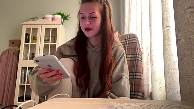 Snapshot of Nayra_flash chatting on November 6, 2025, 12:09 pm Nayra flash online show from November 6, 2025, 12:09 pm