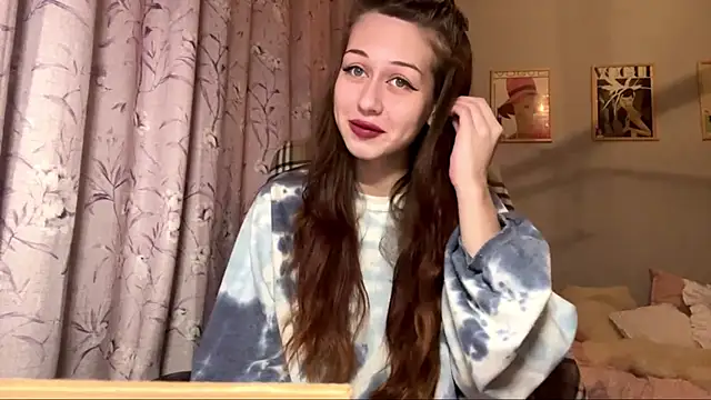 Snapshot of Nayra_flash chatting on November 2, 2025, 3:39 pm Nayra flash online show from November 2, 2025, 3:39 pm