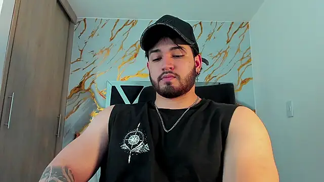 ElianKeiser online show from April 4, 2026, 2:29 am