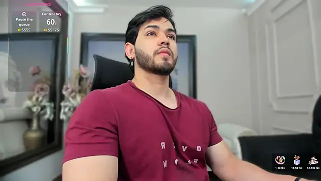 Snapshot of ElianKeiser chatting on October 22, 2025, 12:15 pm ElianKeiser online show from October 22, 2025, 12:15 pm