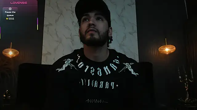 Snapshot of ElianKeiser chatting on November 21, 2025, 1:10 pm ElianKeiser online show from November 21, 2025, 1:10 pm