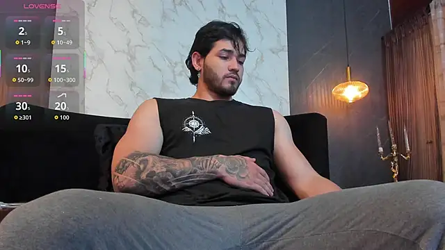 Snapshot of ElianKeiser chatting on November 28, 2025, 11:54 am ElianKeiser online show from November 28, 2025, 11:54 am