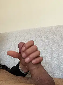 Snapshot of Sikici17cm555 chatting on February 16, 2026, 8:02 am Sikici17cm555 online show from February 16, 2026, 8:02 am