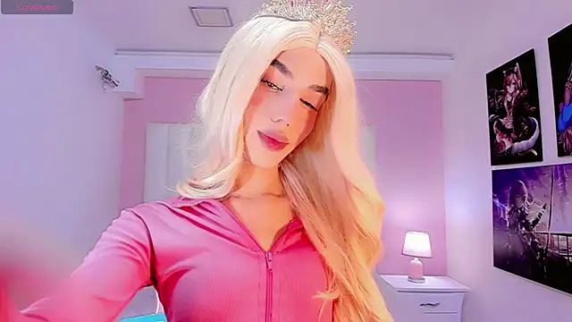 Rreginax online show from November 8, 2025, 8:45 pm