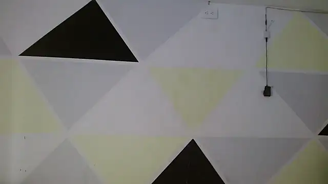 Cherry BloomK online show from December 22, 2025, 7:47 pm