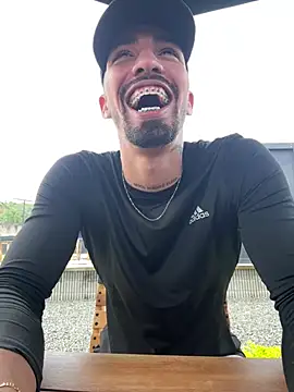 Snapshot of _Duriel chatting on February 25, 2026, 5:02 pm Duriel online show from February 25, 2026, 5:02 pm