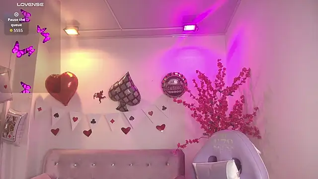 Snapshot of Summer_miller chatting on February 24, 2026, 11:33 am Summer miller online show from February 24, 2026, 11:33 am