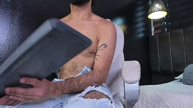 Snapshot of Lobo_sex21 chatting on November 1, 2025, 7:41 pm Lobo sex21 online show from November 1, 2025, 7:41 pm