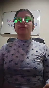 Snapshot of beyondsteel_ chatting on November 15, 2025, 4:00 pm beyondsteel online show from November 15, 2025, 4:00 pm