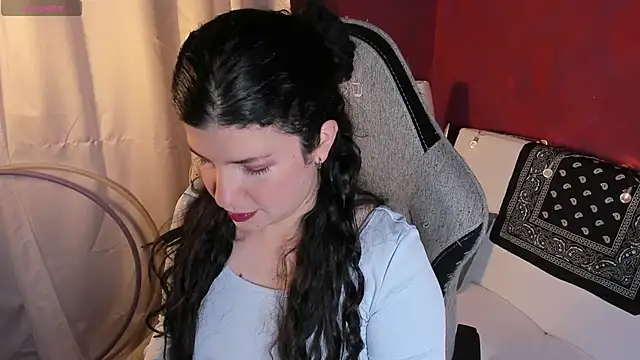 Snapshot of beyondsteel_ chatting on November 28, 2025, 3:07 am beyondsteel online show from November 28, 2025, 3:07 am