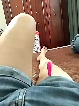 Lili 2love online show from October 7, 2025, 1:28 am