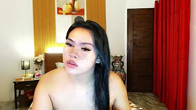 fallinLunaxX online show from November 2, 2025, 5:07 pm