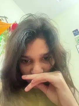 Snapshot of Sweet_Couple59 chatting on February 9, 2026, 6:17 pm Sweet Couple59 online show from February 9, 2026, 6:17 pm