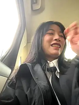 Snapshot of yourkeer chatting on November 22, 2025, 6:23 am yourkeer online show from November 22, 2025, 6:23 am