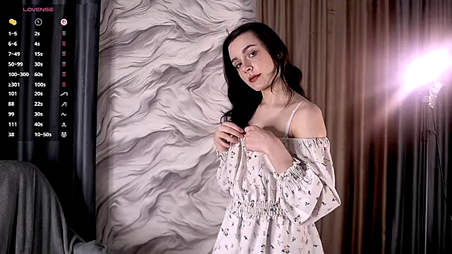 Snapshot of ElizabethMilller_ chatting on February 14, 2026, 9:59 pm ElizabethMilller online show from February 14, 2026, 9:59 pm