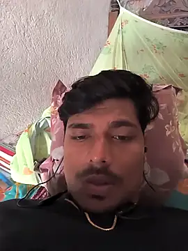 Snapshot of honestbbadboy chatting on November 30, 2025, 5:52 am honestbbadboy online show from November 30, 2025, 5:52 am