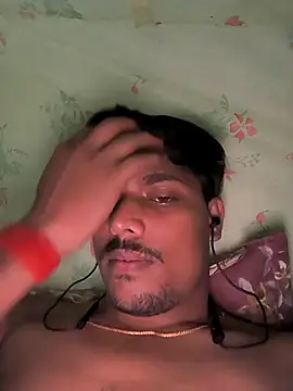 Snapshot of honestbbadboy chatting on November 1, 2025, 1:05 pm honestbbadboy online show from November 1, 2025, 1:05 pm