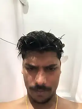 Snapshot of honestbbadboy chatting on October 29, 2025, 4:22 am honestbbadboy online show from October 29, 2025, 4:22 am