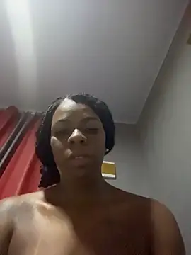 Priihmedeiros online show from May 31, 2026, 8:42 am