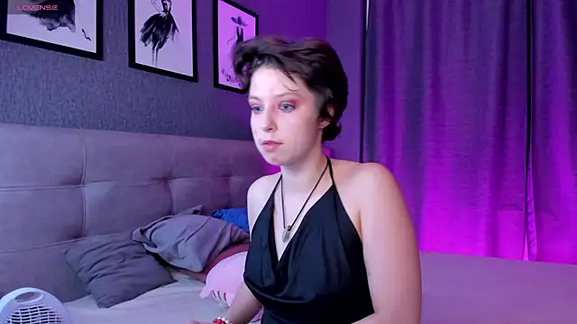 Sara Frayer online show from February 10, 2026, 1:26 am