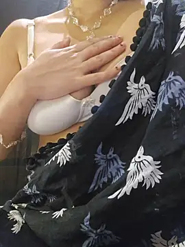 mohini sen online show from December 5, 2025, 6:39 pm