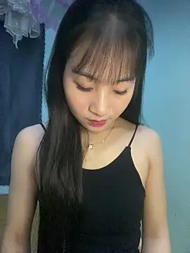 banlinh004 online show from June 21, 2026, 2:56 pm
