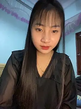 banlinh004 online show from November 15, 2025, 2:43 pm