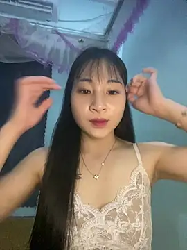 banlinh004 online show from July 20, 2026, 2:08 pm