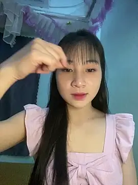 banlinh004 online show from June 10, 2026, 2:51 pm