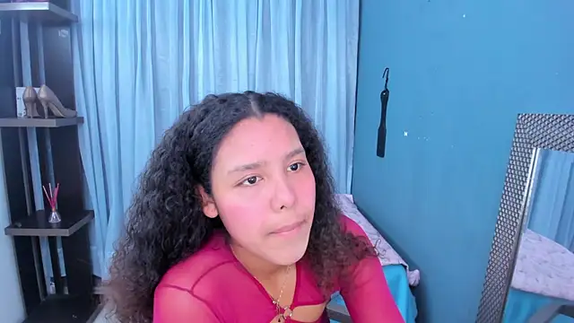 AriaVega online show from October 8, 2025, 12:39 pm