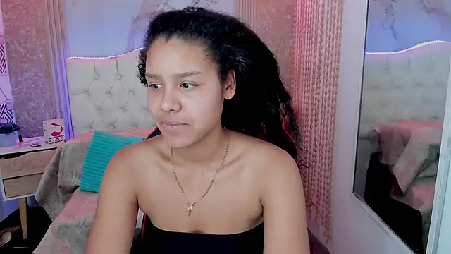 AriaVega online show from March 6, 2026, 11:27 am