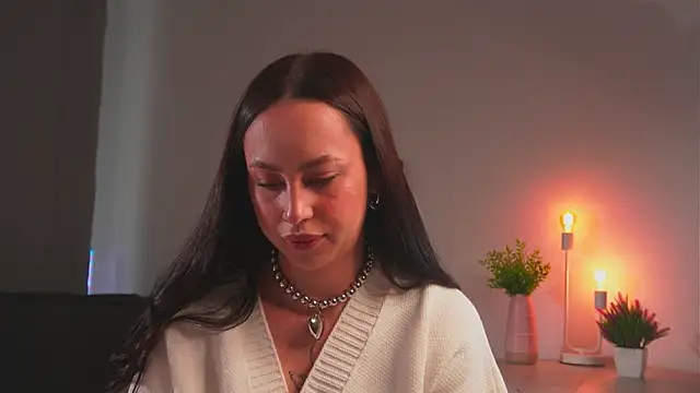 formoneyes online show from October 21, 2025, 4:34 am