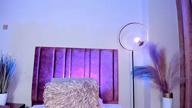 LilithEsme online show from January 14, 2026, 10:24 pm