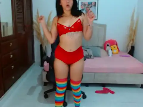 annyrusso online show from December 5, 2025, 5:55 pm