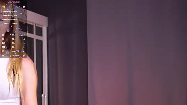 Snapshot of CelestaDicorcia chatting on October 27, 2025, 6:31 pm CelestaDicorcia online show from October 27, 2025, 6:31 pm