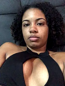 Lorennapires online show from October 14, 2025, 9:21 am